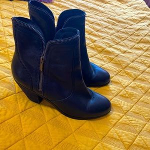 Sam Edelman Bootie Double Zip